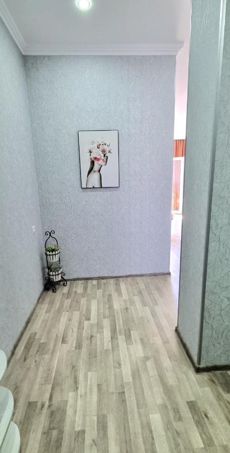 Kate'S Cozy Apartment كوتايسي المظهر الخارجي الصورة